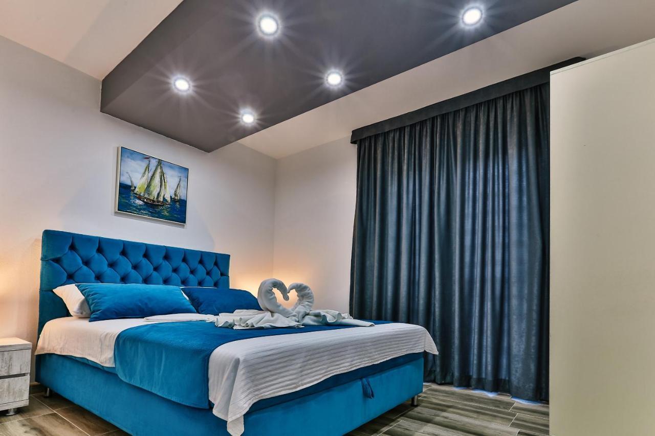 De Lux Apartments Luka バール エクステリア 写真