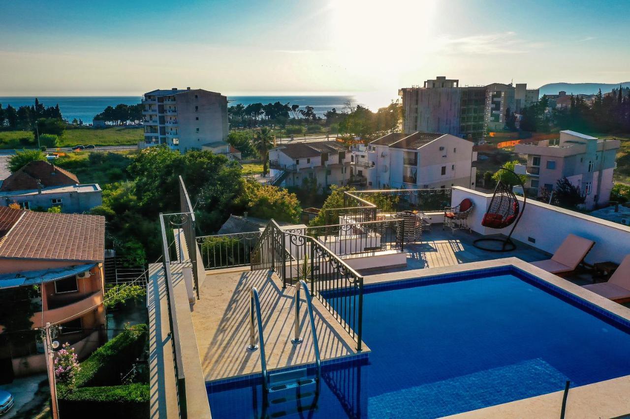 De Lux Apartments Luka バール エクステリア 写真