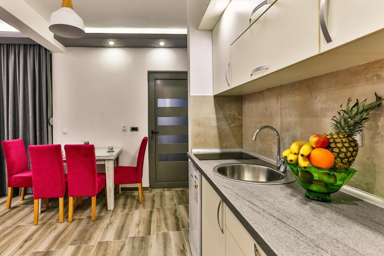 De Lux Apartments Luka バール エクステリア 写真