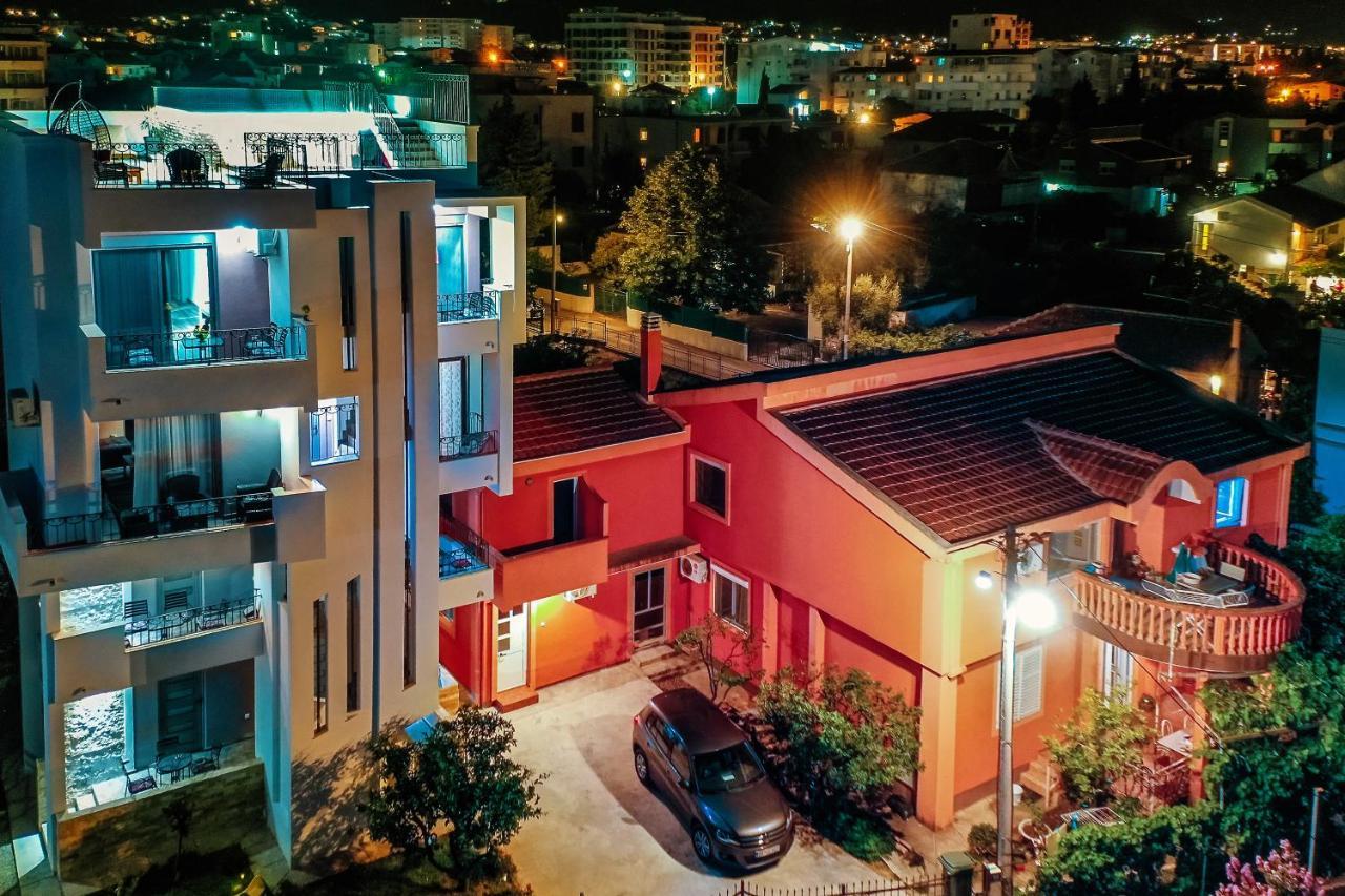 De Lux Apartments Luka バール エクステリア 写真