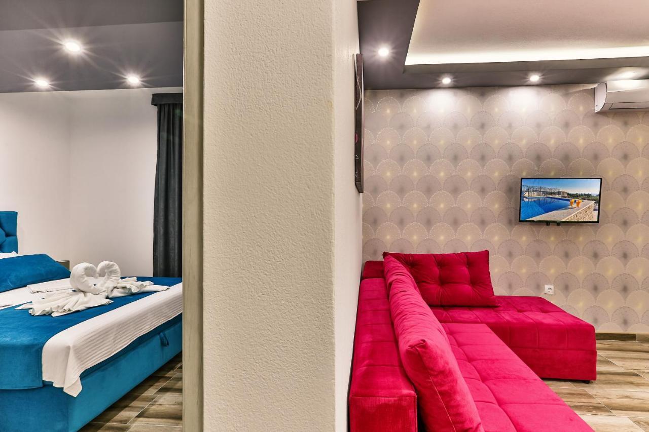 De Lux Apartments Luka バール エクステリア 写真