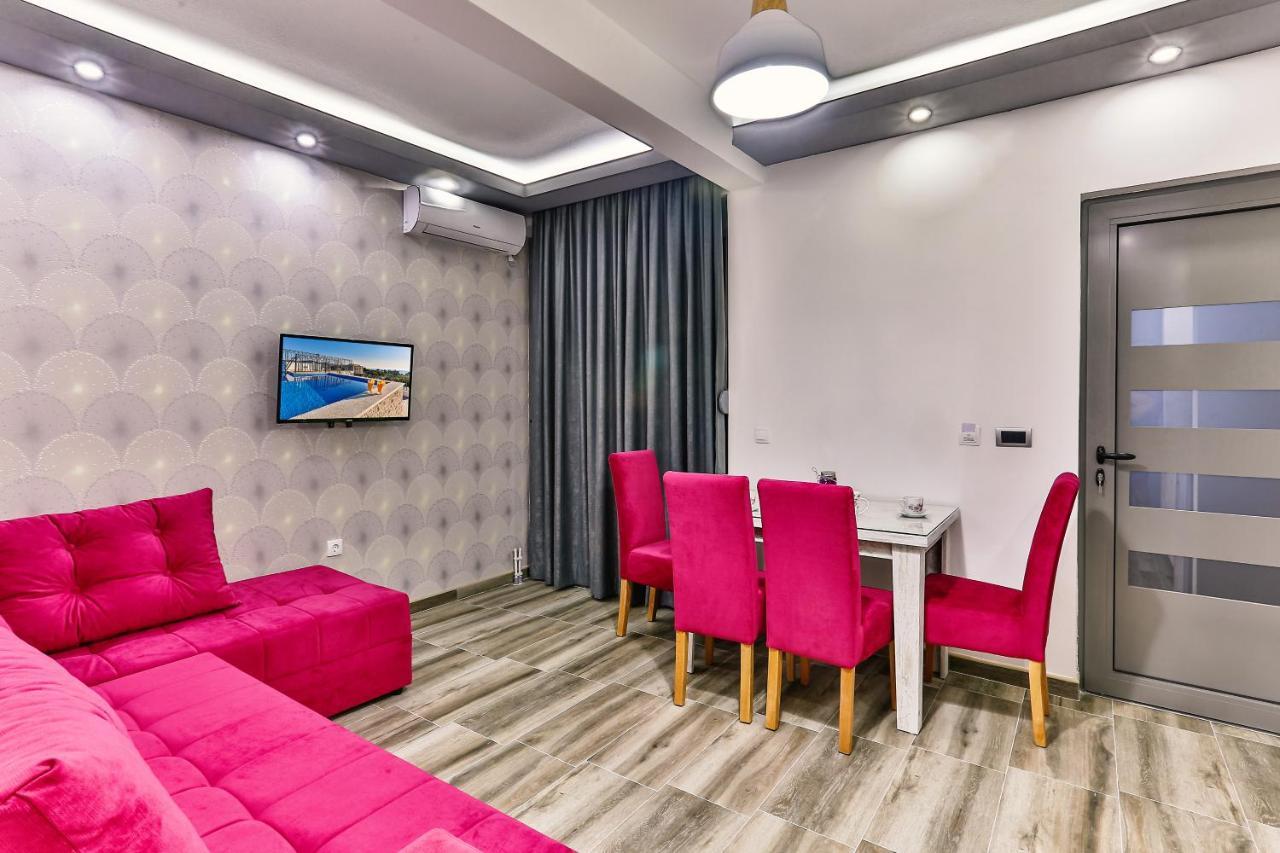 De Lux Apartments Luka バール エクステリア 写真
