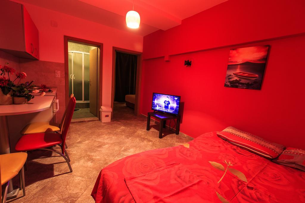 De Lux Apartments Luka バール エクステリア 写真
