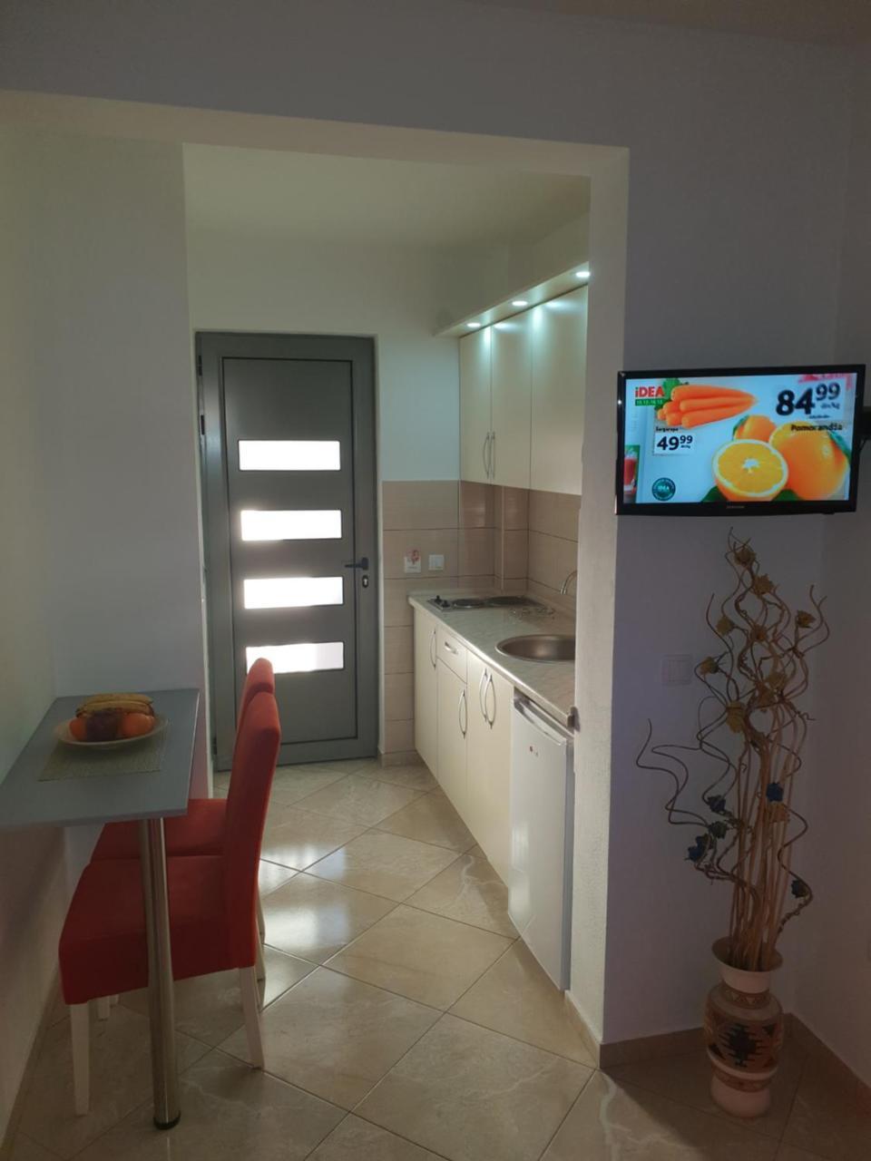 De Lux Apartments Luka バール エクステリア 写真